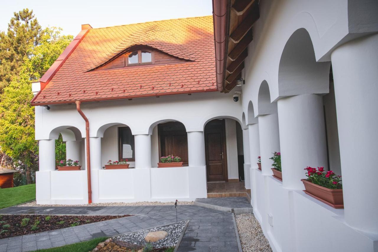 Vitorlás Vendégház Révfülöp Extérieur photo